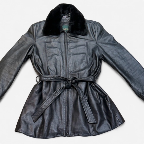 DANIER Classic Leather Trench Coat With Faux Fur Collar (Black) - Picture 2 of 16